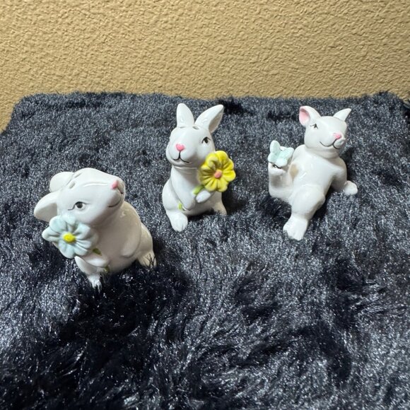 Vintage Ceramic Bunny Figurines With Flowers & Butterfly Spring Decor Set Of 3 - Picture 1 of 8